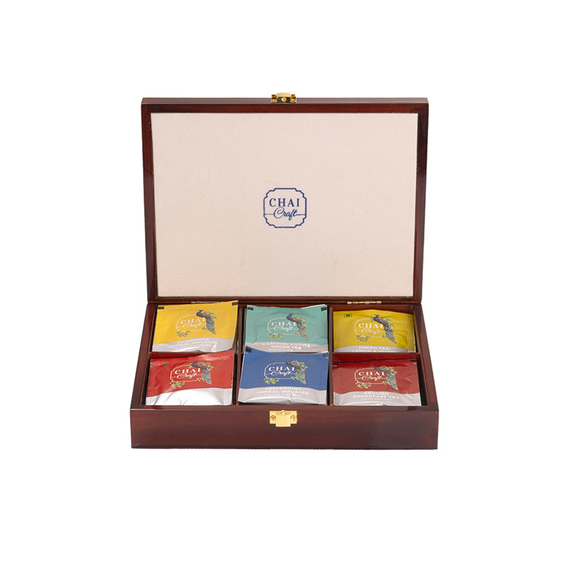 Boxful of Glam- 30 teabags in a wooden box